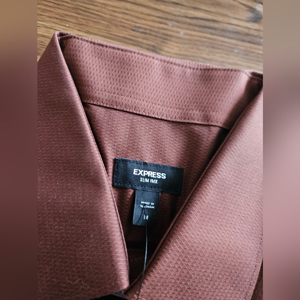 Express Men's Textured Rust Button-Front Dress Sh… - image 2